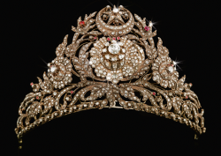 vintagegal:  Ottoman diamond and ruby set gold tiara, Turkey,