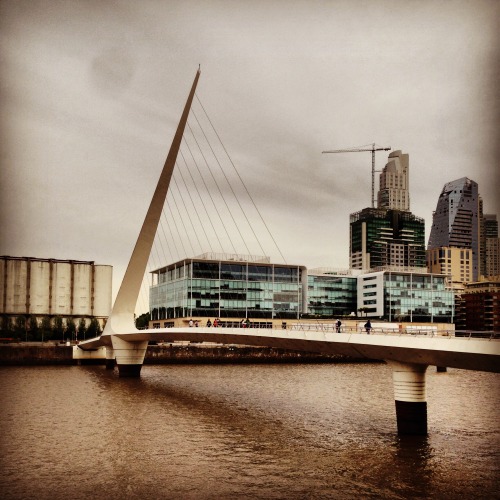 kiddysa-nekovamp:  ombuarchitecture:  Taking a walk in Buenos Aires 1,6,7 & 8 • Puerto Madero • Woman’s Bridge by Santiago Calatrava 2 • Kavanagh building 5 • Mafalda by Quino 9,10 • Congress Palace  Own photo by Arq. Andrea Stinga of