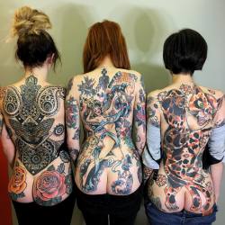 maudsuicide:  jonlarsontattoos:  3 lady backs I finished in 2016