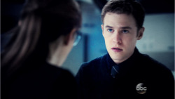 princeofduan:  Leo Fitz being super serious in The Magical Place