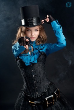 cosplayhopes:  Source:Steampunk Babes That Will Wake Your Ass