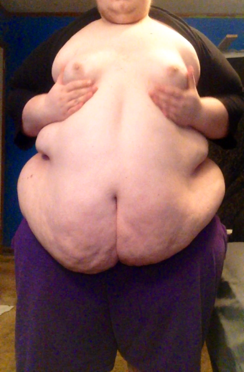 supremechub:  Sexy Sunday Part 1/3 Kik:supremechub  I’m just in awe right now.