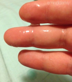 aminddarkly:  Daddy: “Lick those dirty fingers clean. One at