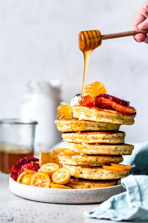 sweetoothgirl:    citrus poppy seed almond flour pancakes 