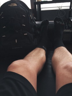 onlytheseas:  have you seen my legs tho