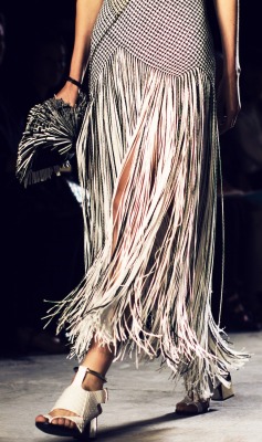 thecoveteur:  Those to-die-for-final-fringe-y looks? Totally