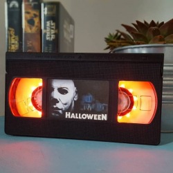 fuckyeah1990s:  Apparently this is a new thing, making VHS LED