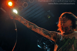 mitch-luckers-dimples:  Oliver Sykes by Alie Krohn on Flickr.