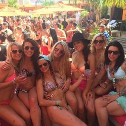 meanwhileinvegas:  Tao Pool Party with Cash Cash and #babes #vegas