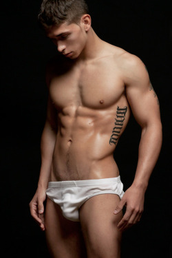 guyzrhot:  #hot #sexy #studs #queers #boys #gays #guys #boys