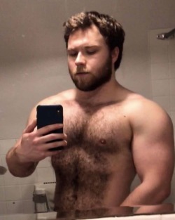 beardedhairyscruffhunks:@kevjbradley is a #sexy newcomer who