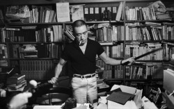 baldespendus:  Yukio Mishima at his studio with samurai sword,