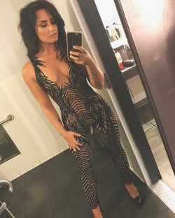 dlovato-news:  ddlovato: