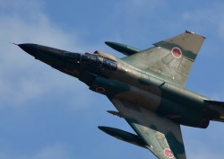 otaesky:  ＲＦ-４Ｅ この老体でも、ぶちかますバイタリティと！