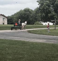 awwww-cute:  My cousin made secret friends with the little Amish