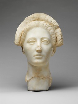 ancientpeoples:  Marble portrait of a young roman woman 37.4