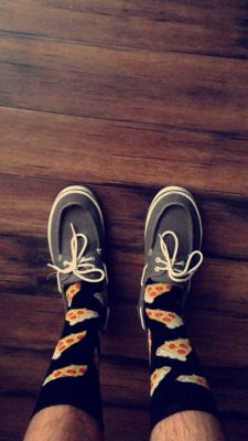 grill3dcheese:  i got pizza socks yesterday and I rocked them