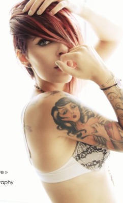 stunningtattoobabes:  Source:Sexy Inked Girlsstunningtattoobabes