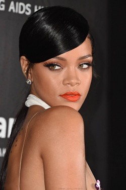 arielcalypso:  Rihanna at “Amfar LA Inspiration Gala” in