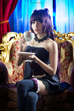 hotcosplaychicks:  Kuroneko by KiraHokuten   Check out http://hotcosplaychicks.tumblr.com