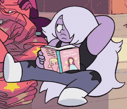 Amethyst does this little smirk when Pearl talks about liking