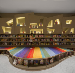fer1972:  Twisted Rainbow Bookstore for Kids in São Paulo designed