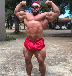 jimbibearfan:  Why Santy? Why? 
