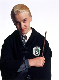 fandomlife-universe:Happy birthday Draco Malfoy! (June 5, 1980)
