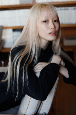 hongrie:fernanda ly @ dna model management