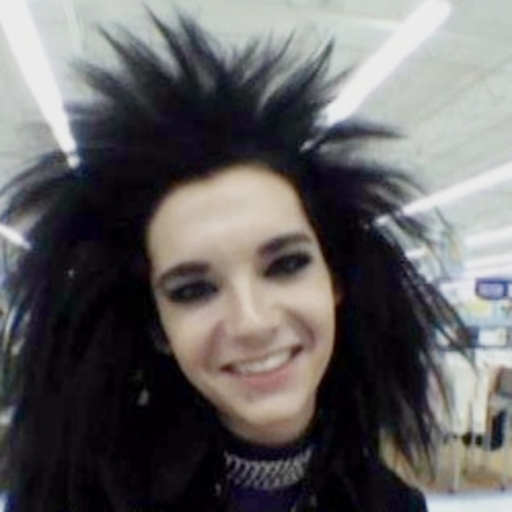 Happens everyday: You go to Walmart and found Bill Kaulitz having