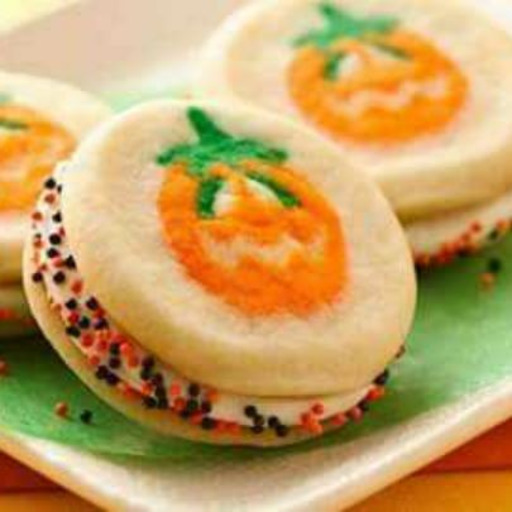 sirwyatt72:spoookyhalloween:Lovely combination 