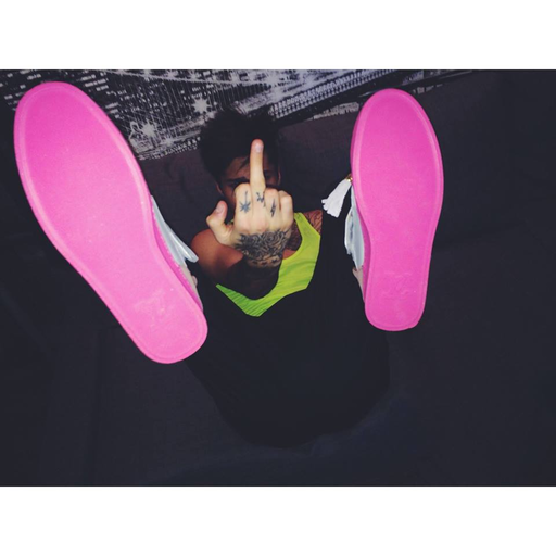 katelynpossible:  tbh there are literally like three people in