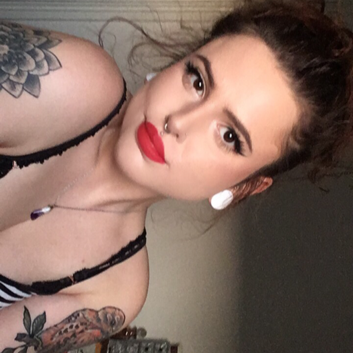 tryptaminetrip:  I really fucking miss my best friend. 