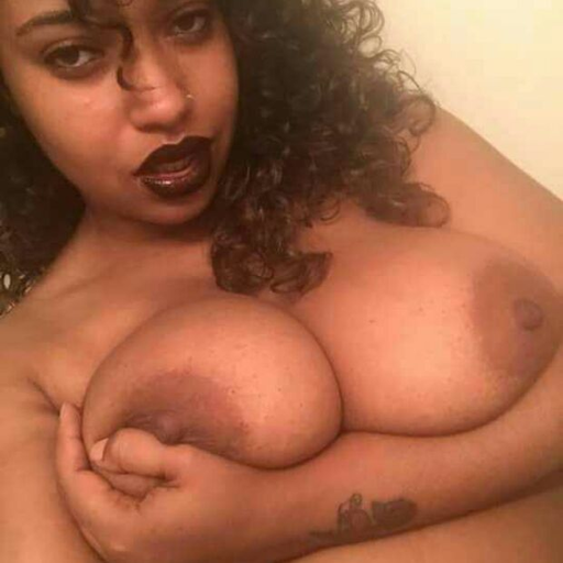 phig-bliss: blacknjuicy27:   thots304:  Share my blog..  Oh this is nice   omg she is BEAUTIFUL