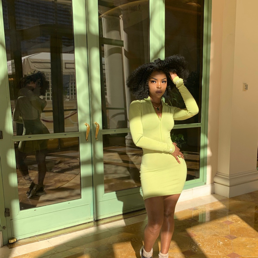 iamhannalashay:  Appreciate your girl’s lingerie before taking