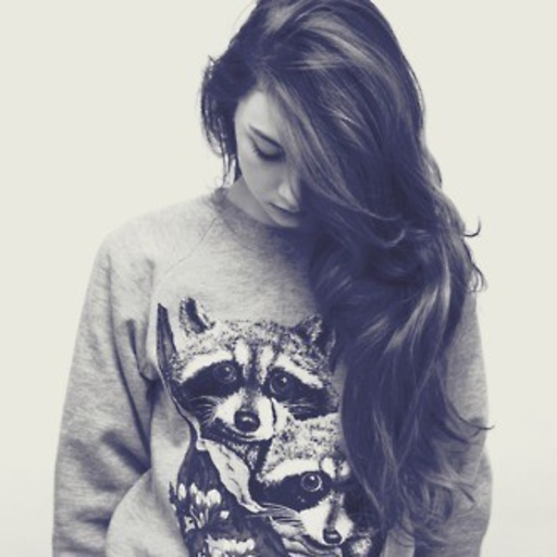 lonelygiraffe17:  Trusting people is becoming hard Keeping my