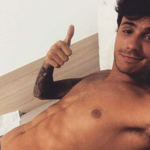 troco gente falsa por sexo gostoso ✌