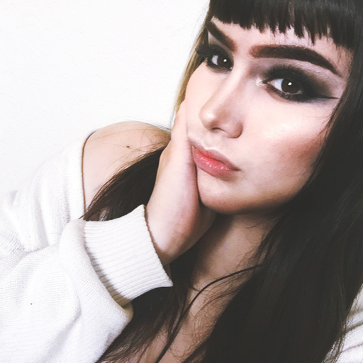 //