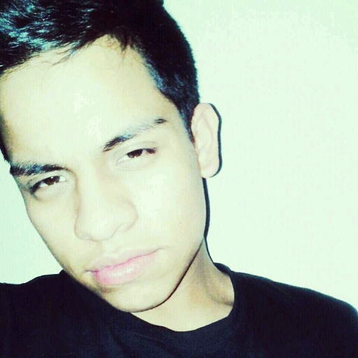 itsvondell:  i dont trust people who dislike Lady Gaga 
