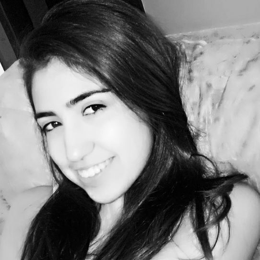 ''nossa colocou piercing no lábio foi?'' ''não colega, é um