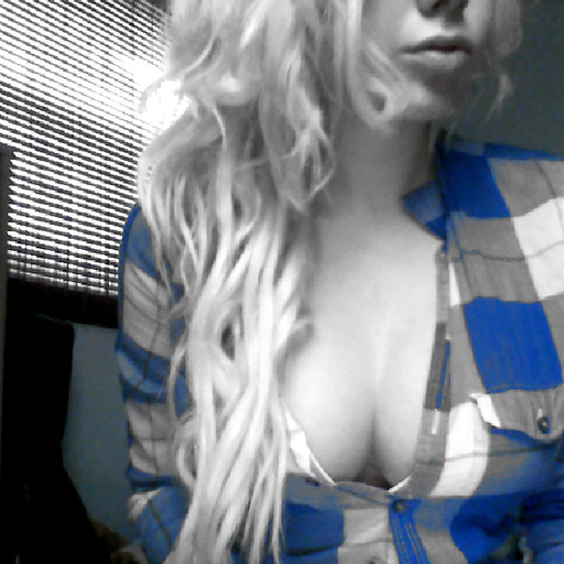 kawaiikittyslut:  someone talk dirty to me lets go