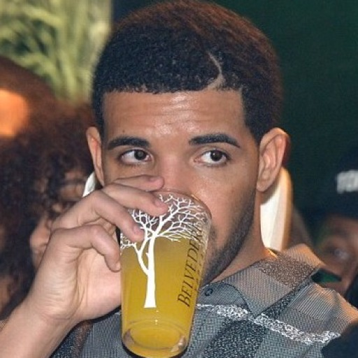 woodmeat:  drakefanclub:  I want a girl with a split tongue to