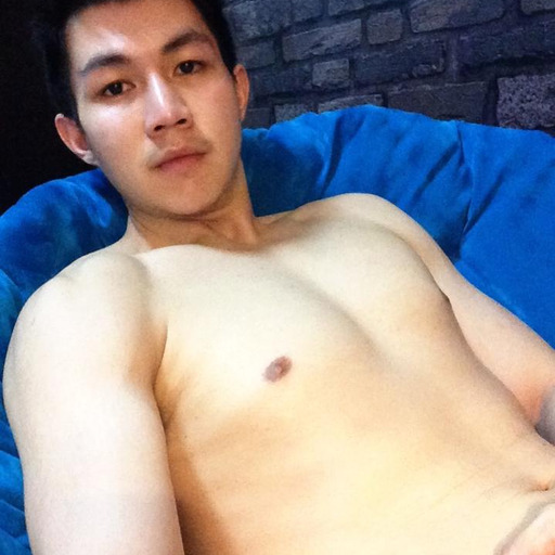 ochimpomilk:  asianilove:  My Top Fuck me Hard!….I want more!…