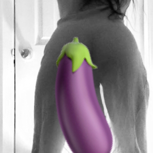 exoticjennifer424: To the guys who adores lingerie with my clit