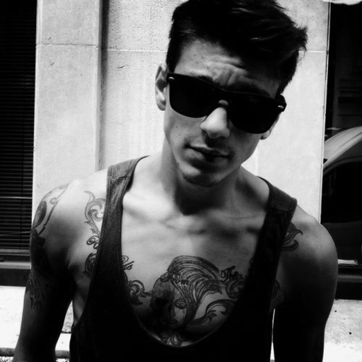 guapofulltime:  All for you…… 