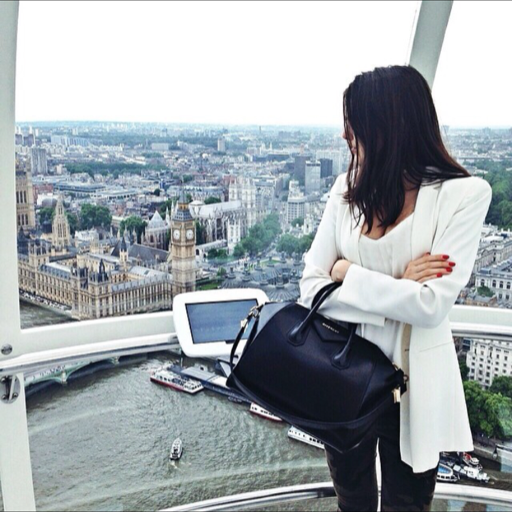 deaexlibris:  *sudden realization that next year is like 3 weeks