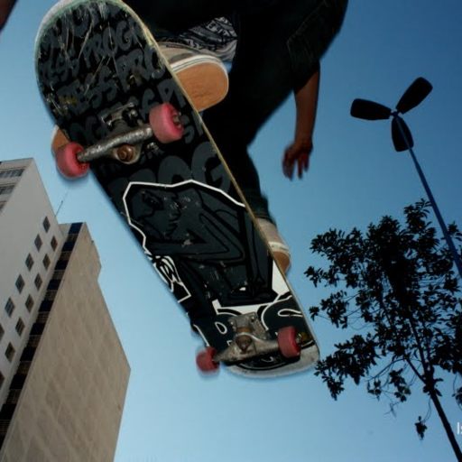 Sono, a melhor desculpa pra disfarçar a tristeza.