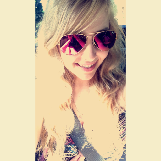 nikibee97:Wake and bake! ☀️