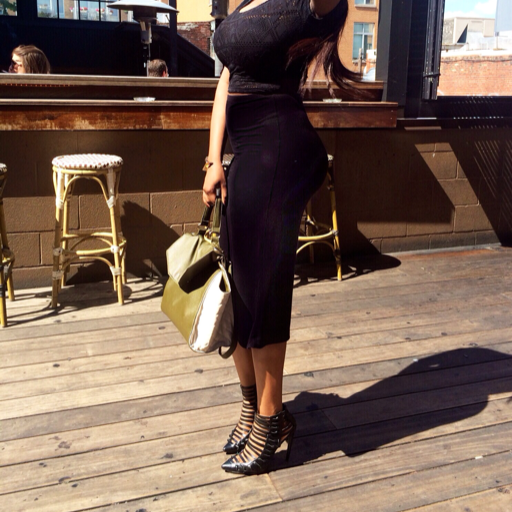 queencitysb:  vixen-oxo:  just because a girl chooses to hustle