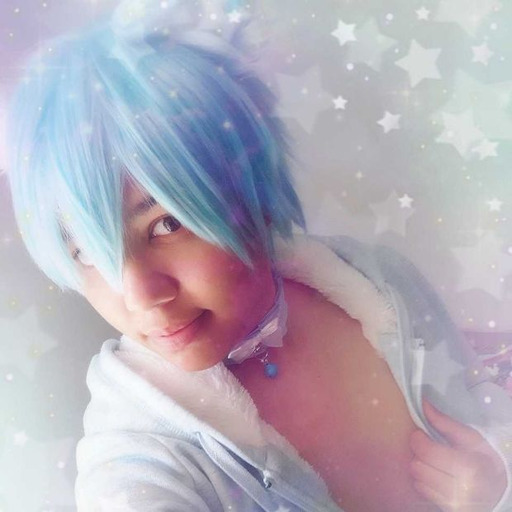 vrepit-nyah:  I’m 50% cuter with a pretty collar around my